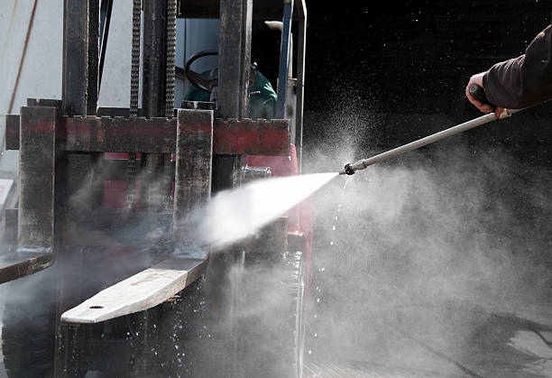 Best Heavy Equipment Washing  in Borden, IN
